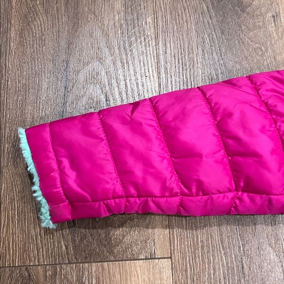 The North Face Reversible Hood Puffer Fluffy Fuzzy Jacket Coat Toddler Fushia - Picture 6 of 16